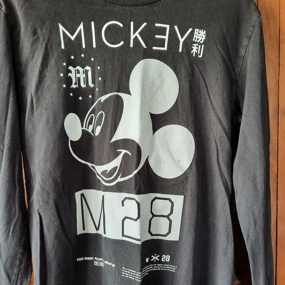 Disney × Neff Mickey Mouse M28 black long sleeve graphic t-shirt Size Medium - Picture 4 of 10